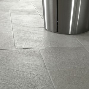 Come pulire il gres porcellanato arrangiamoci Come lavare il gres porcellanato effetto legno